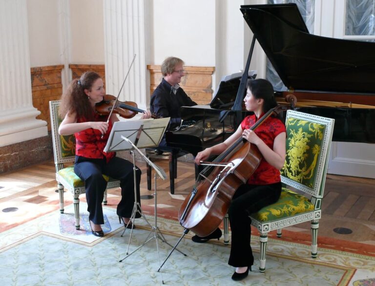 Erasmus Trio op Uitgast met De Dans
