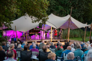 Volgend jaar weer genieten van Uitgast Festival?